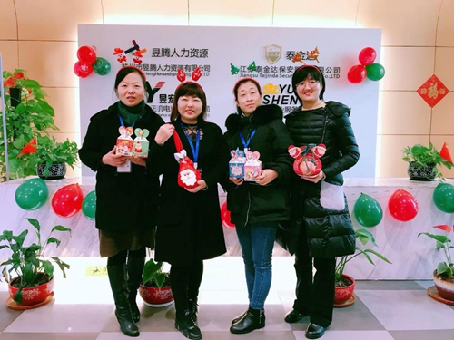 蘇州昱齊盛——圣誕將至，光影斑斕，感恩有你！