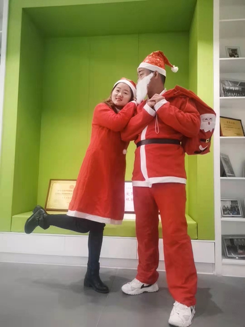 蘇州昱齊盛——圣誕將至，光影斑斕，感恩有你！